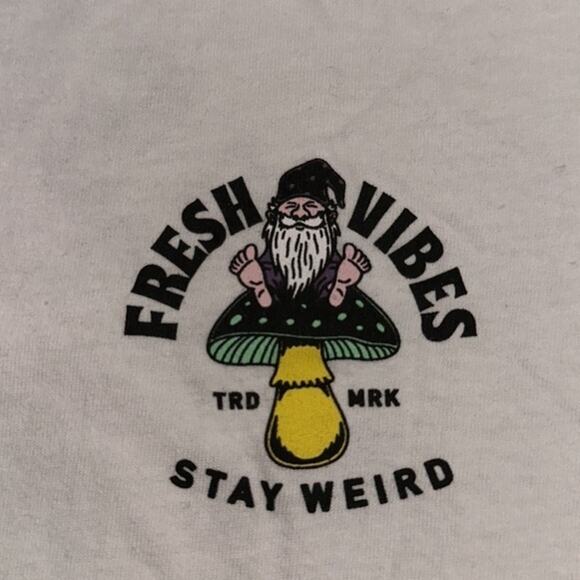 Fresh Vibes Stay Weird T-shirt Size Small - Picture 1 of 4